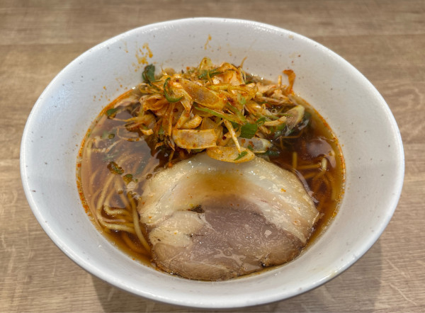 「深谷ネギ醤油ラーメン」@ROYALの写真