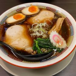 元祖郡山ブラック、煮玉子(1050円)