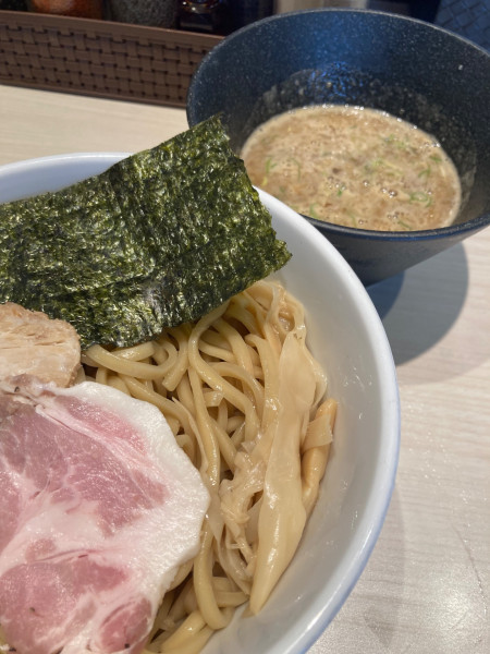 「超濃厚煮干しつけ麺¥950、煮干し油の和え玉¥250」@煮干し中華そば 高麗乃 飛翔の写真
