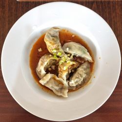 水餃子四川ソース 600円＋税