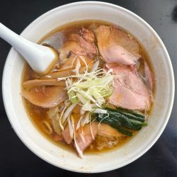 チャーシューワンタンメン