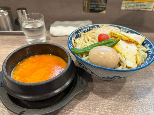 「カレーつけ麺」@兎に角 松戸店の写真