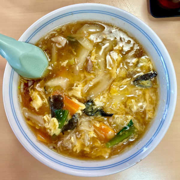 「キリンラガー＋清酒大関＋ニラレバ炒め＋ザーサイ→ 玉子そば」@安楽の写真