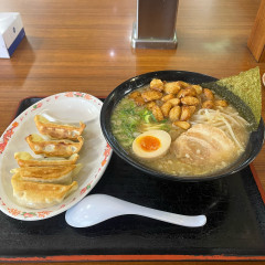 にんたまラーメン ゆにろーず 日立十王店の画像