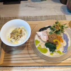 【限定】〈定食〉冷やしカレー中華そば＋炙りチーズカレーご飯