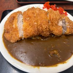 ローズポークカツカレー　1,980円