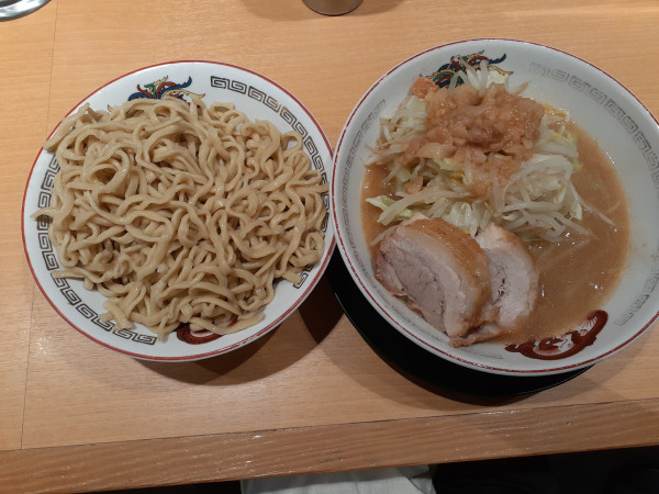 「つけ麺、大盛」@豚山 町田2号店の写真