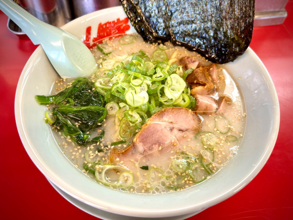 「塩ラーメン(690¥)」@ラーメン山岡家 常陸大宮店の写真