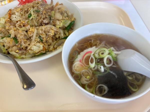 「特製チャーハン・ミニラーメン」@めんはうす 健の写真