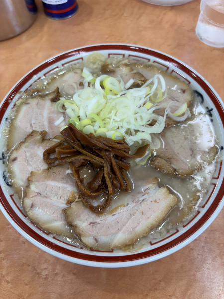 「肉そば➕背脂1300円」@田中そば店 カインズ市原店の写真
