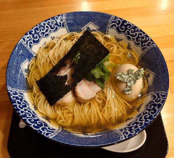 「味玉トリコ塩そば（1100円）」@トリコ食堂の写真