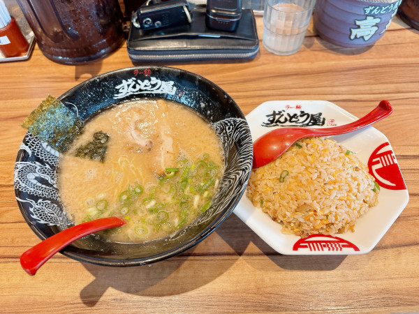 「元味らーめん」@ラー麺 ずんどう屋 弥富店の写真