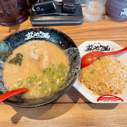 ラー麺 ずんどう屋 弥富店の画像