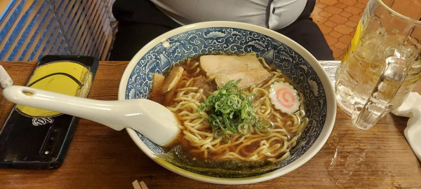 「醤油ラーメン」@居酒屋 一九の写真