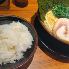 横浜家系ラーメン 壱角家 池袋西口店の画像