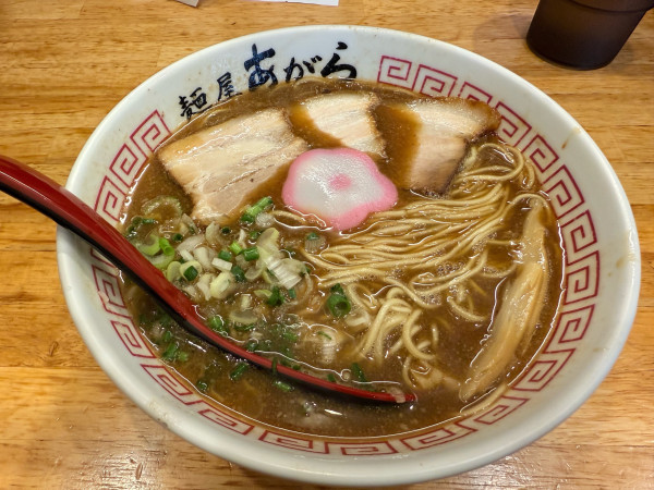 「豚骨中華そば」@麺屋あがらの写真