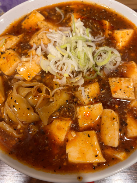 「マーボー麺　刀削麺」@元祖打卤麺 香辣居 8号店の写真