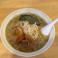 背油豚骨らぁ麺 仁家の画像