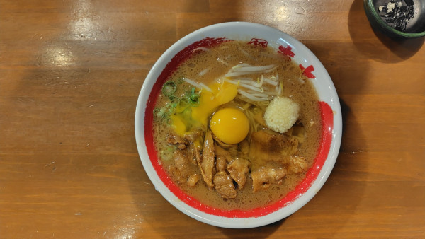 「東大ラーメン　豚スラ増し」@ラーメン東大 沖浜店の写真