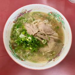 中華そば 小700円