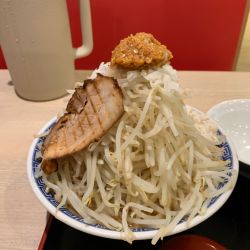 角ふじ大盛り＋野菜マシマシ