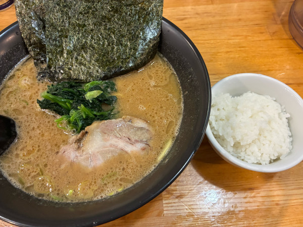 「ラーメン　750円」@麺選 吟風 赤羽店の写真