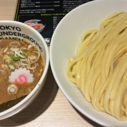 つけ麺（濃厚）1050円