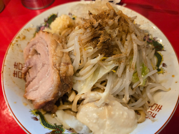 「まぜそば（ニンニク、ガリマヨ）」@ラーメン鷹の目 江古田店の写真