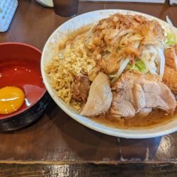 ミニラーメン＋ショウガ＋生卵
