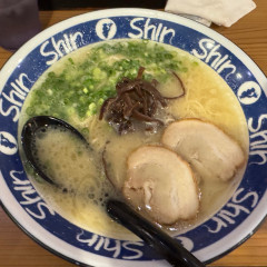 博多らーめん ShinShin 福岡PARCO店の画像