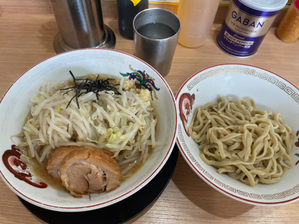 「ミニつけ麺」@ラーメン豚山 金沢文庫店の写真