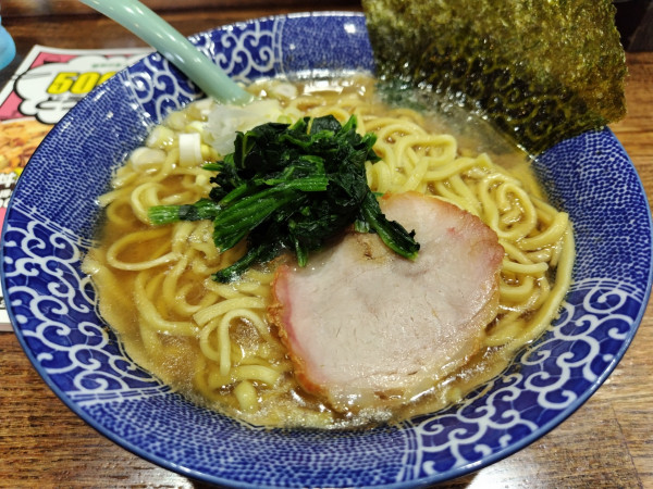「【限定】どうずら限定　ラーメン　※薄い　※クーポンで５００円」@豚骨醤油ラーメン まじめ家の写真
