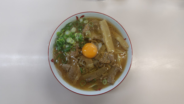 「中華そば　中肉＋卵」@中華そば いのたに 本店の写真