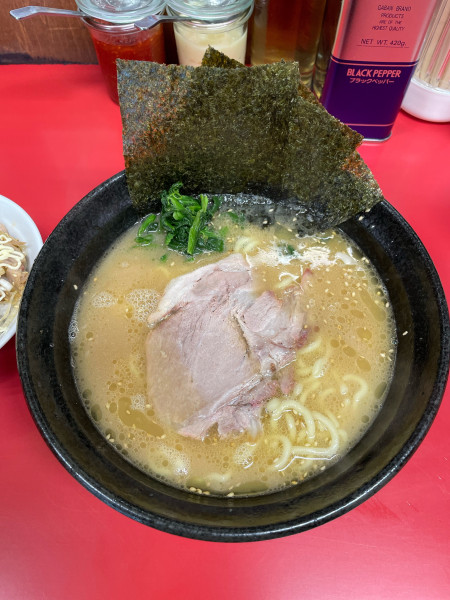 「らーめん」@横浜家系  一二三家の写真