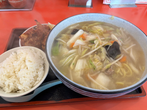 「タンメン唐揚げサービスセット」@手打ラーメン珍来 谷田部IC店の写真