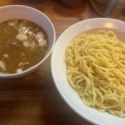 半肉入りつけそば＋トッピング