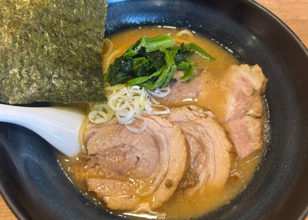 「醤油半ちゃーしゅー麺」@おがわや 小宮店の写真