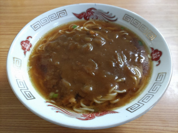 「カレーラーメン」@東照宮第一売店の写真