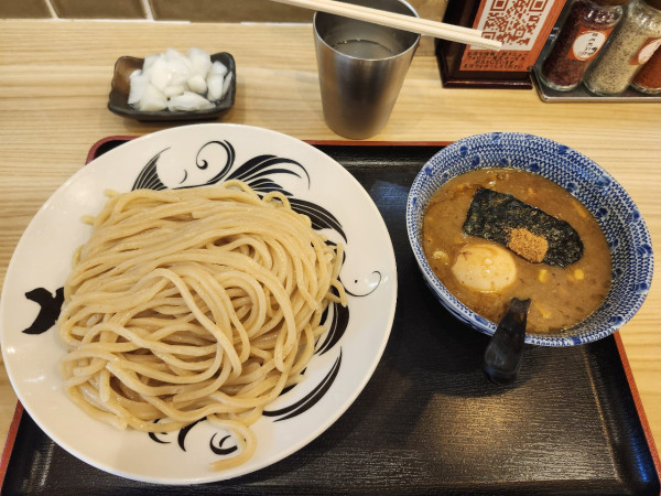 「特濃つけ麺（中盛り）+味玉」@つけ麺大輝の写真