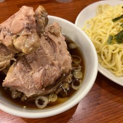 チャーシューざる ¥1,800