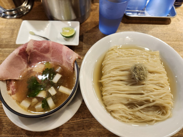 「【限定】昆布水つけ麺」@中華そば 麺壁九年 本店の写真