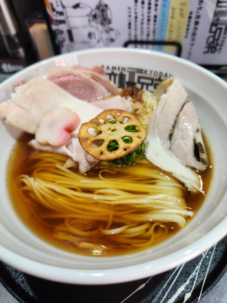 「兄弟の出汁チャーシュー増し」@拉麺兄弟の写真