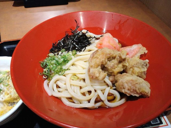 「得とり唐天ぶっかけうどん」@得得うどん 伏見竹田店の写真