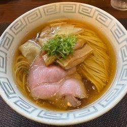 dashi わんたん塩そば  ！