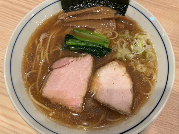 「醤油らーめん」@らーめん3000の写真