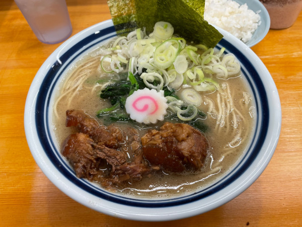 「濃厚真鯛塩らーめん」@らーめん 護什番の写真