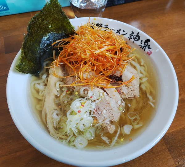 「醤油ラーメン 850円 辛ネギ150円」@佐野ラーメン NEW KAGURAの写真