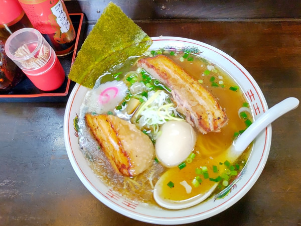 「横丁ラーメン」@麺や横丁 縁日の写真