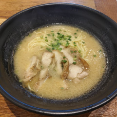 上野ラーメン ハラールの画像