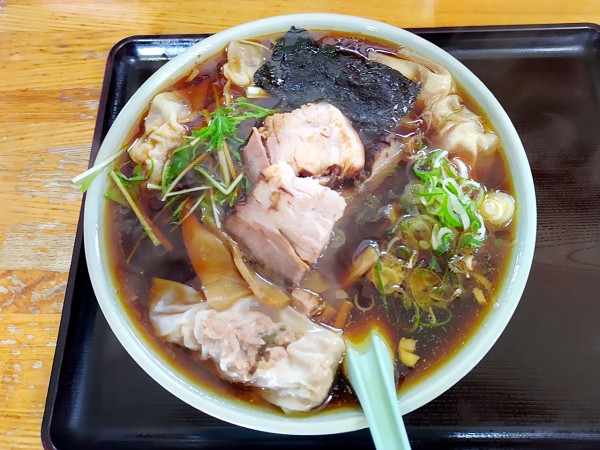 「ワンタンメン」@味の大西 高麗店の写真